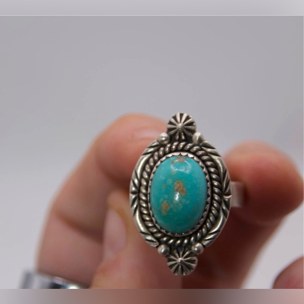 Turquoise and Silver Women's Ring